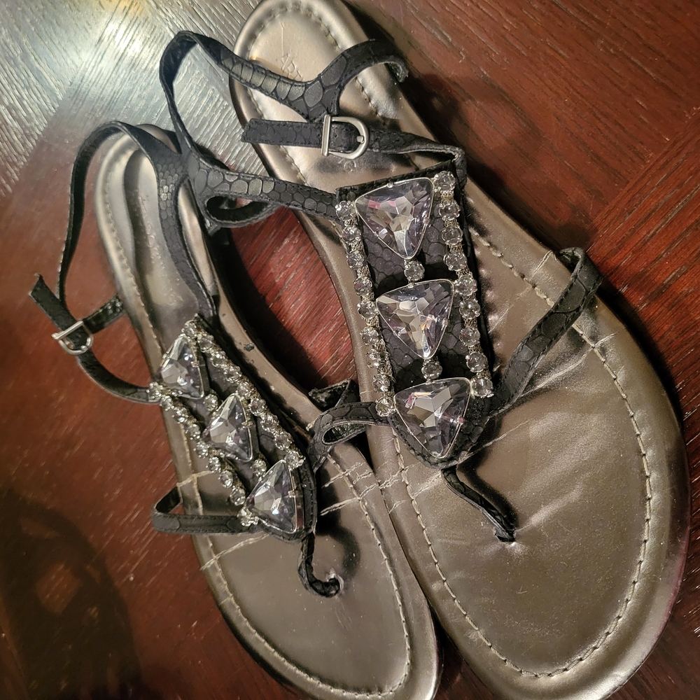 Elegant Black Sandals with Crystal Accents